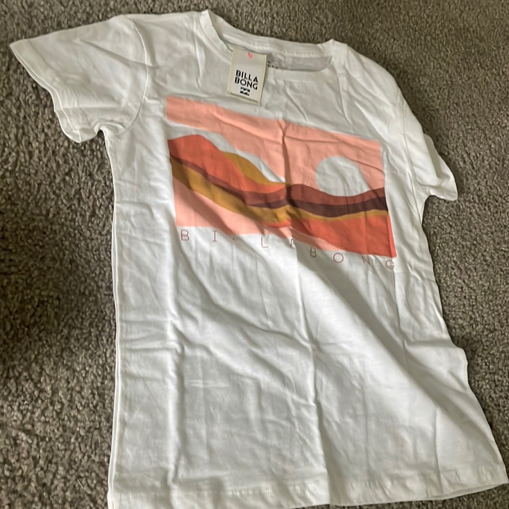 Billa Bong tee never worn